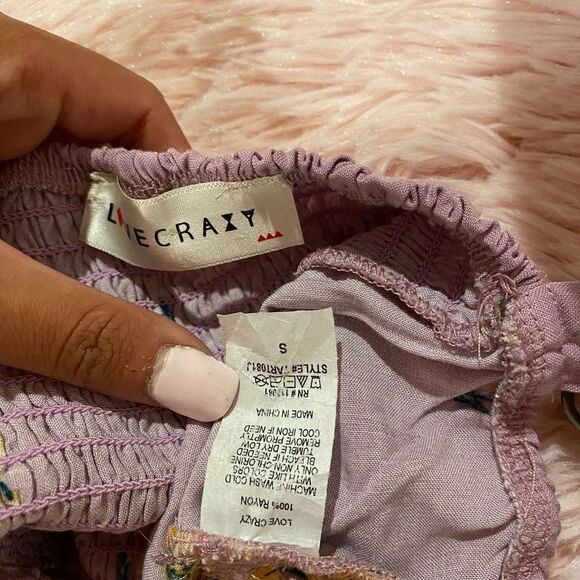 Love crazy Crop top size small - Picture 4 of 5